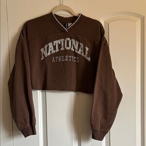 Divided Brown V-Neck Cropped Sweater size L